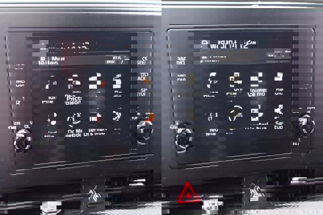 Used 2024 Kia Sportage LX image 28