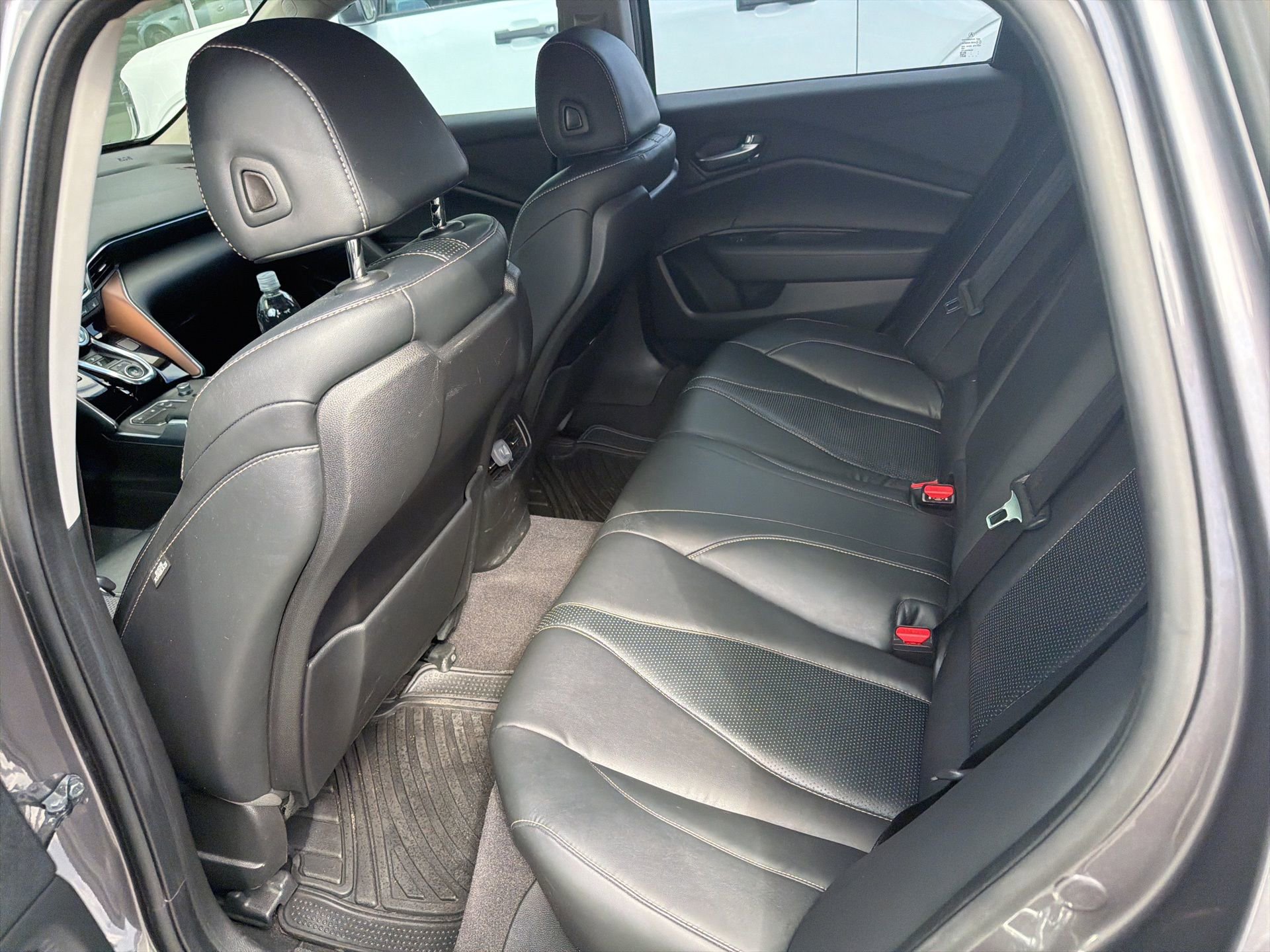 Used 2021 Acura TLX w/ Technology Package image 11