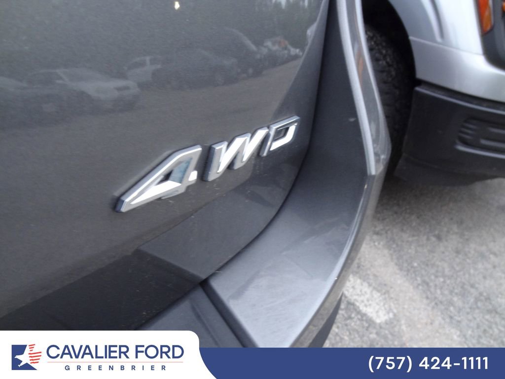 Certified 2023 Ford Explorer XLT w/ Class IV Trailer Tow Package AWD/4WD image 7