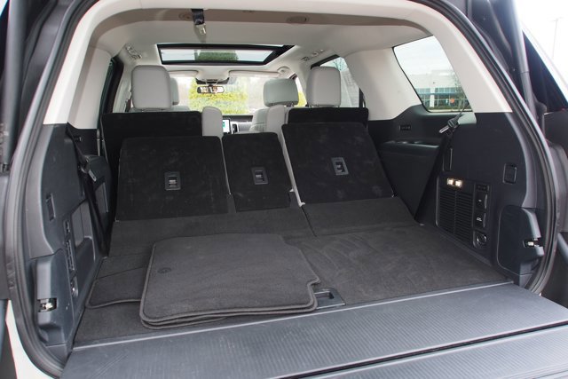 Certified 2025 Ford Expedition Active image 18