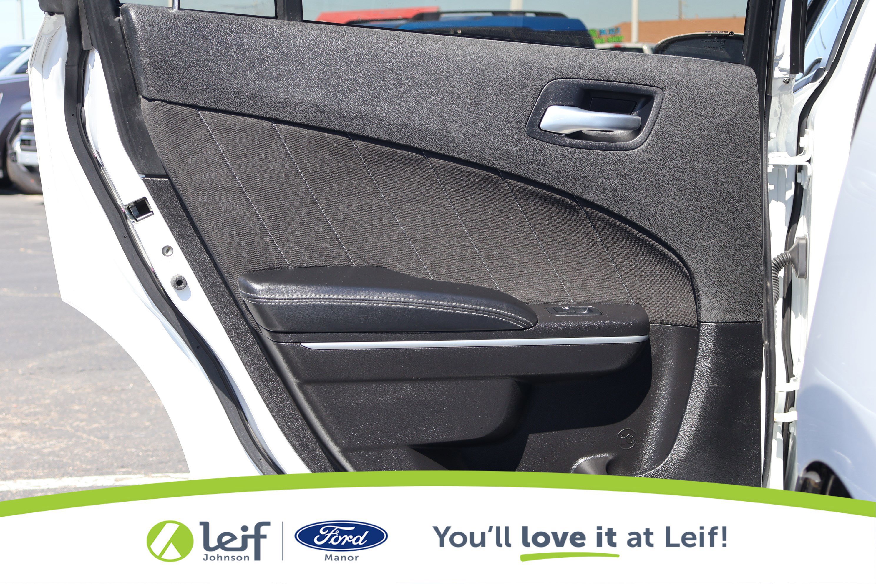 Used 2021 Dodge Charger SXT image 24