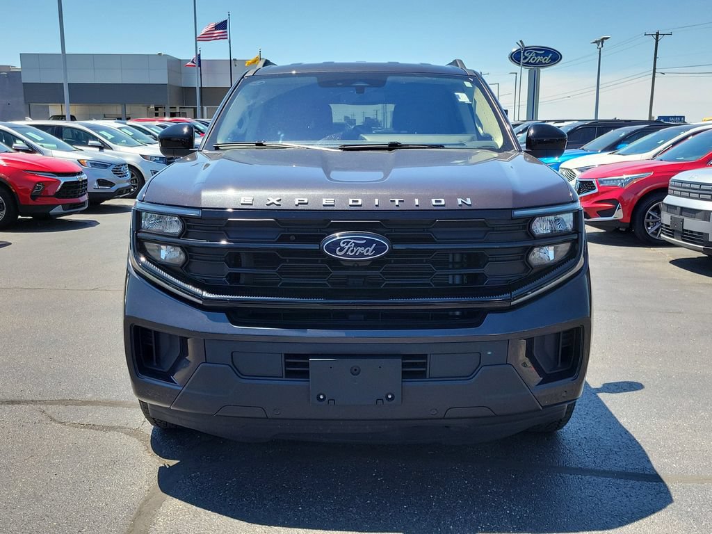 Certified 2025 Ford Expedition Max Active AWD/4WD image 2
