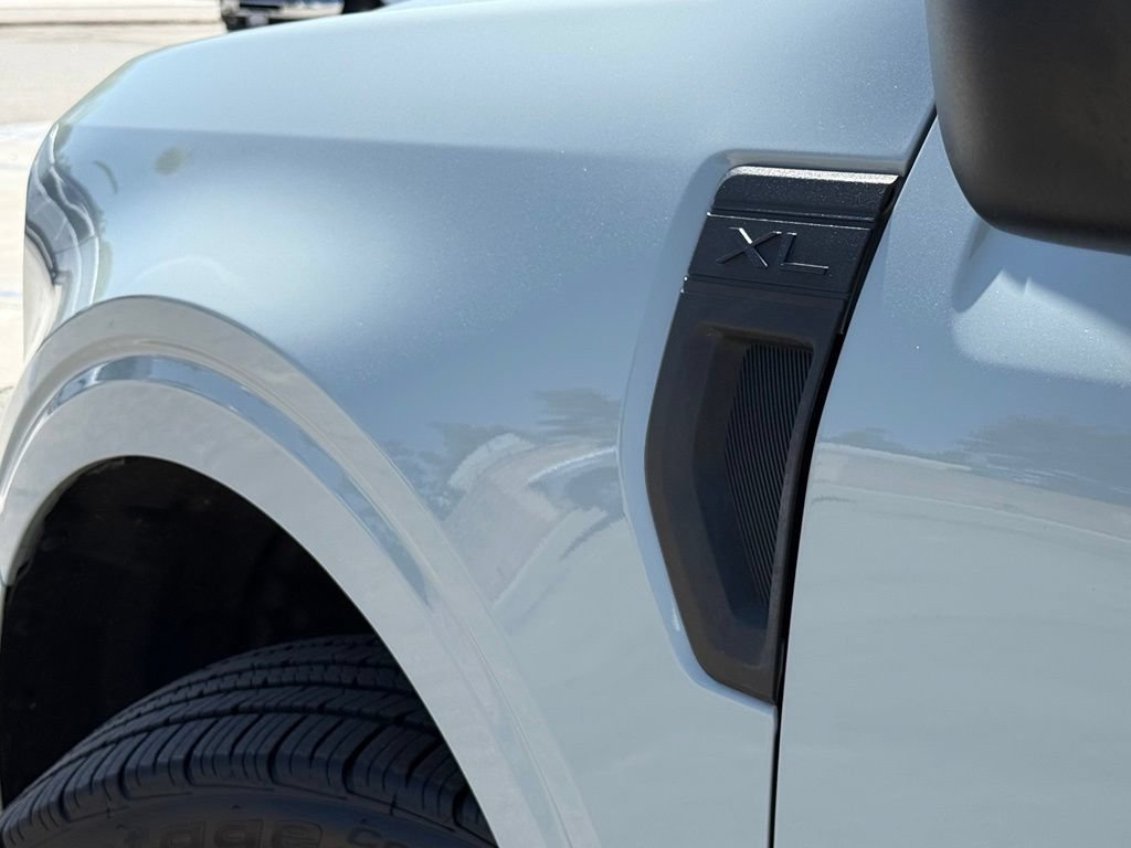 Certified 2023 Ford Maverick XL FWD image 21