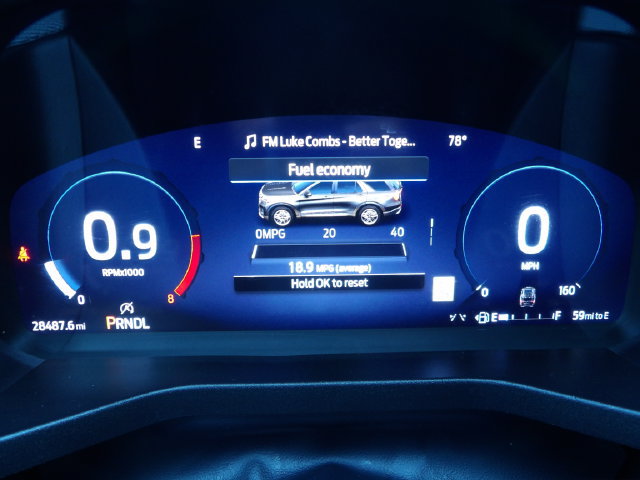 Certified 2025 Ford Explorer ST-Line w/ ST-Line Street Pack AWD/4WD image 21