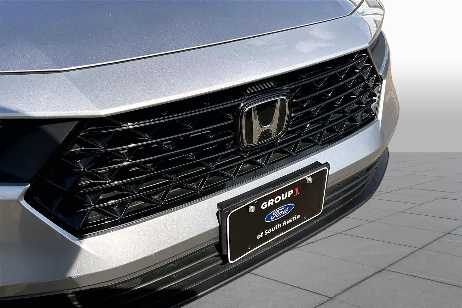 Used 2023 Honda Accord Sport image 30