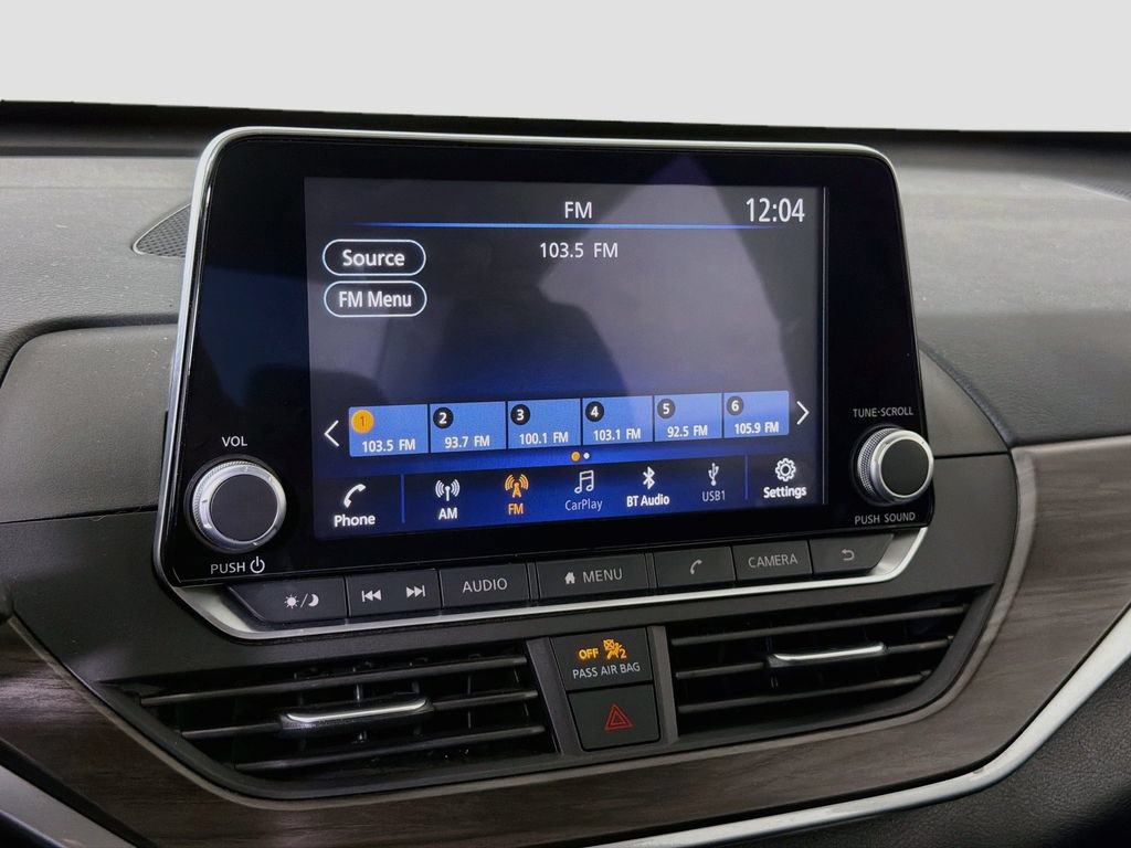 Used 2025 Nissan Altima 2.5 SV FWD image 17