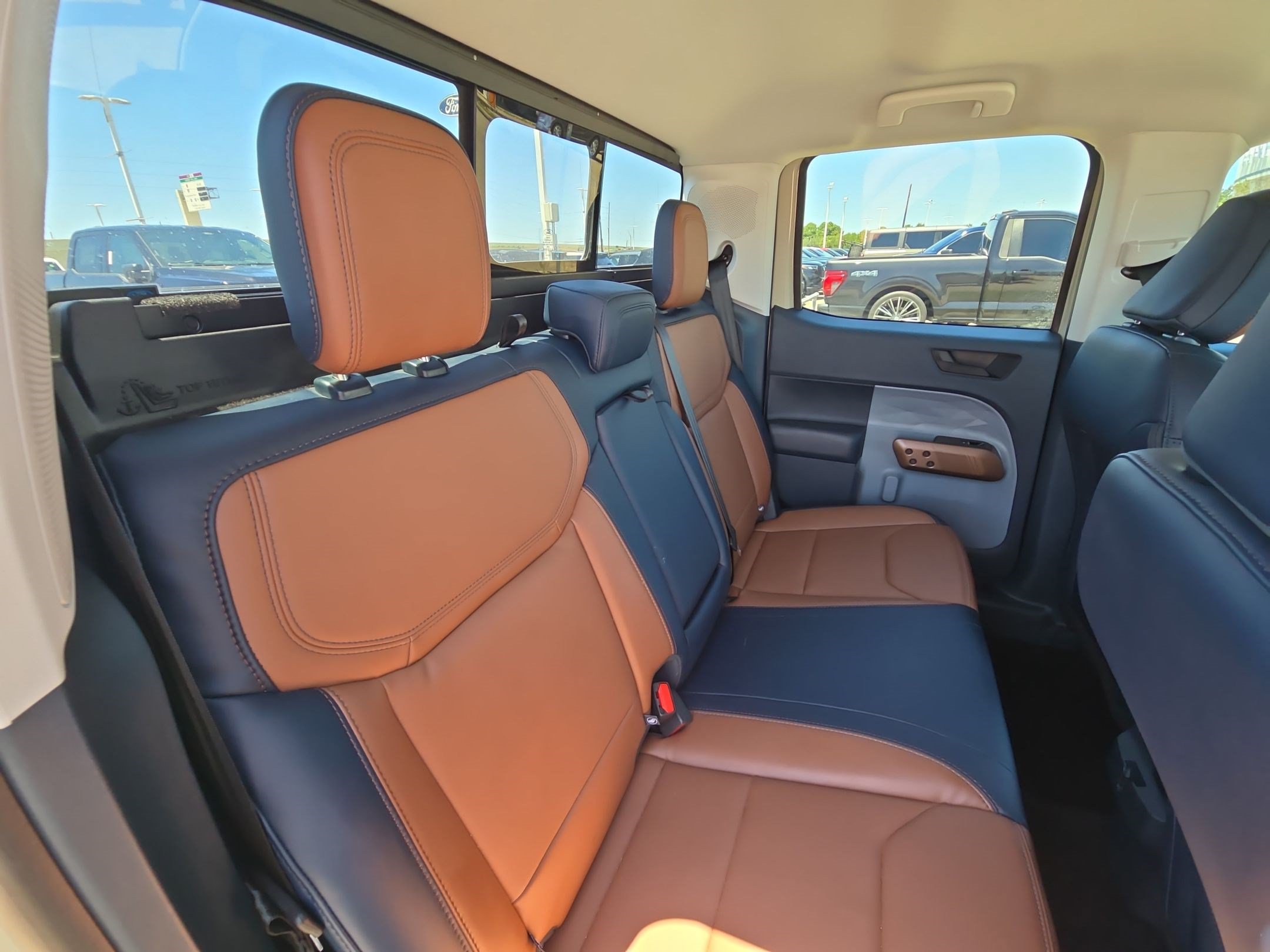Certified 2024 Ford Maverick Lariat w/ 4K Tow Package AWD/4WD image 58