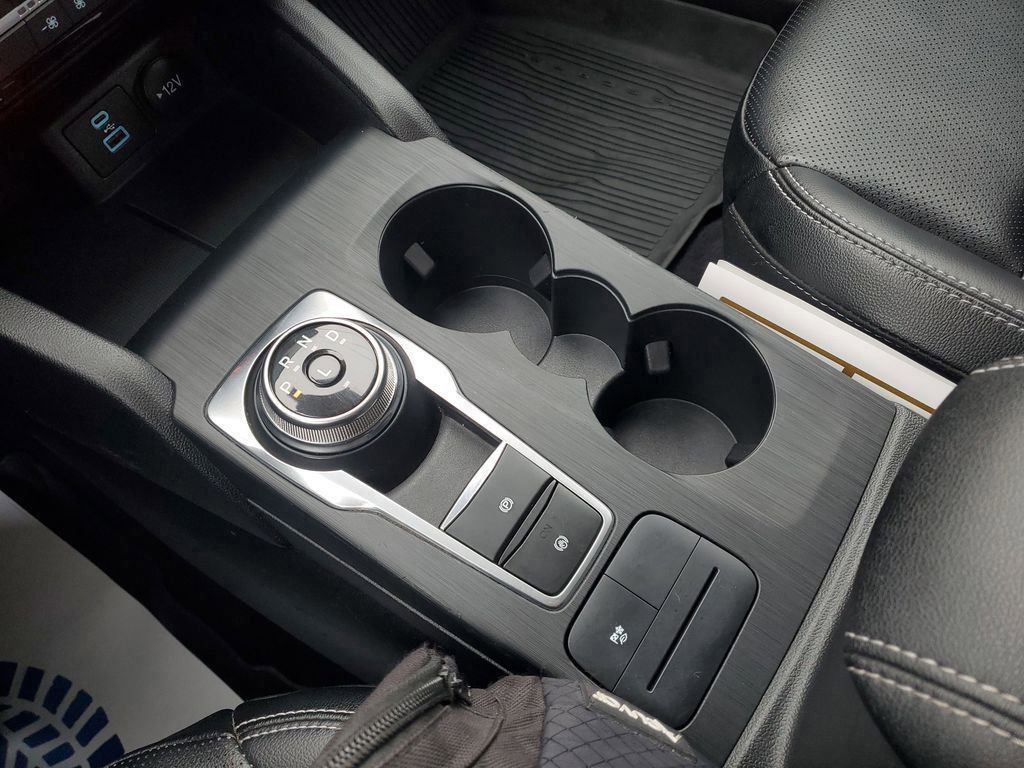 Certified 2022 Ford Escape SEL image 31