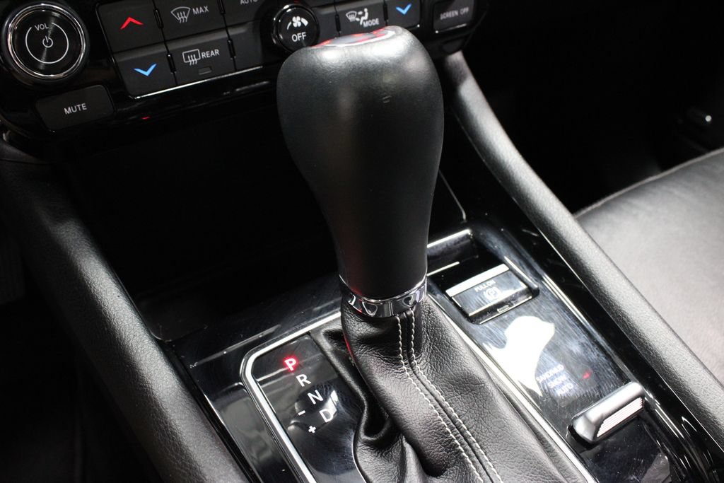 Used 2022 Jeep Compass High Altitude AWD/4WD image 34