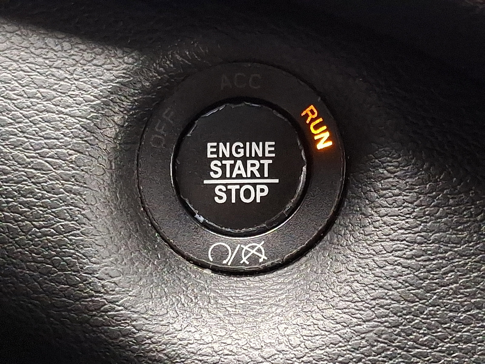 Used 2019 Jeep Cherokee Latitude Plus image 22