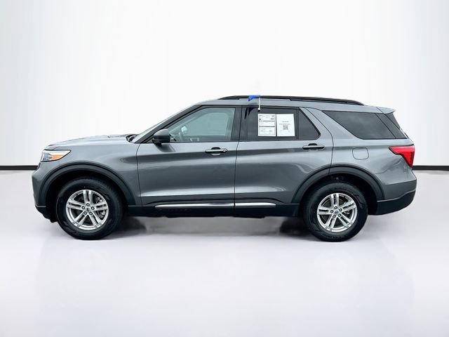 Certified 2023 Ford Explorer XLT image 4