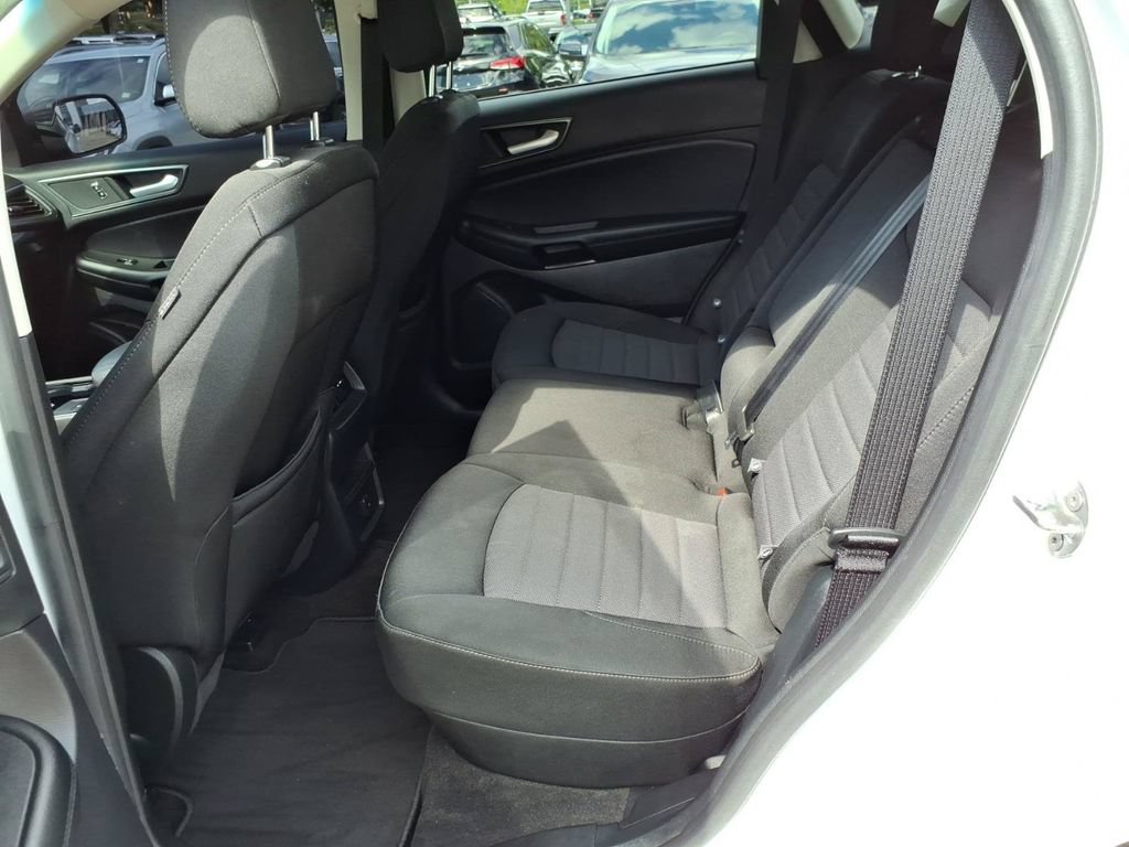 Certified 2020 Ford Edge SE FWD image 11