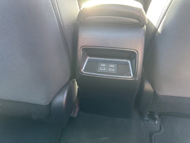 Used 2024 Toyota Corolla SE image 37