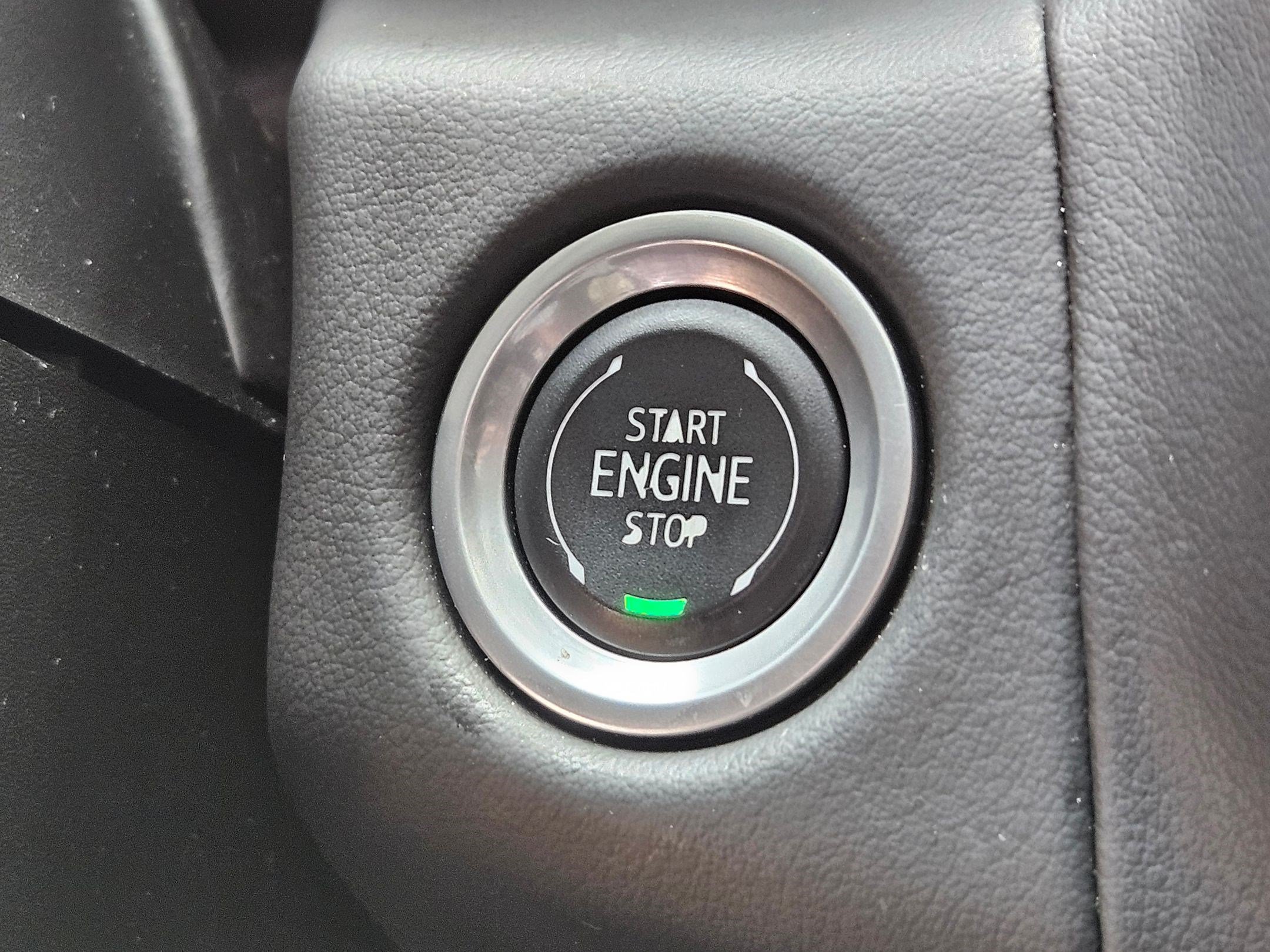 Used 2024 Chevrolet Suburban RST w/ Luxury Package AWD/4WD image 23