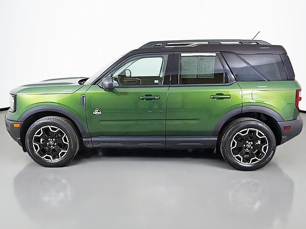 Certified 2025 Ford Bronco Sport Outer Banks w/ Outer Banks Tech Package+ AWD/4WD image 16