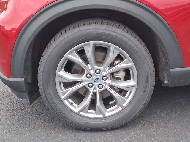 Certified 2023 Ford Explorer XLT w/ Equipment Group 202A AWD/4WD image 33