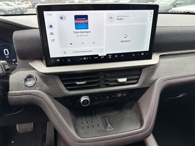Certified 2025 Ford Explorer Platinum w/ Ultimate Package AWD/4WD image 25