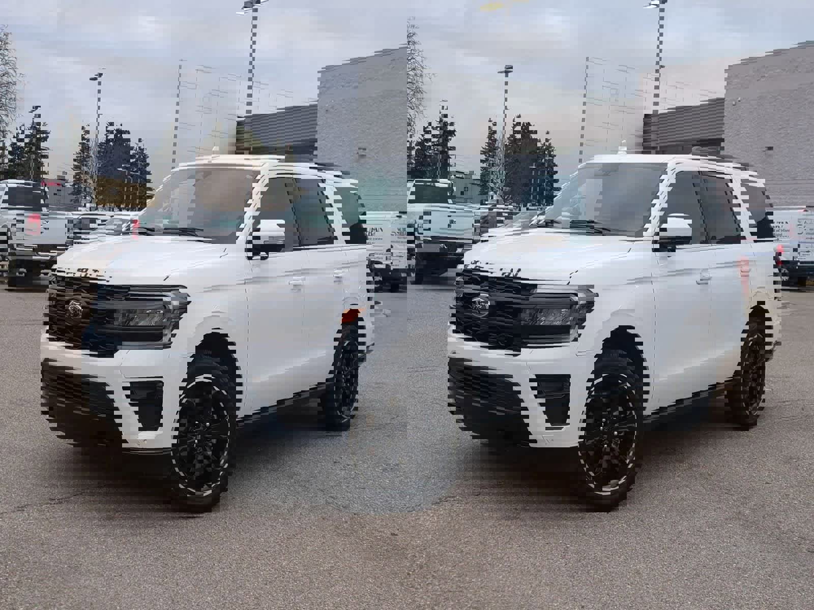 Certified 2023 Ford Expedition Limited image 1