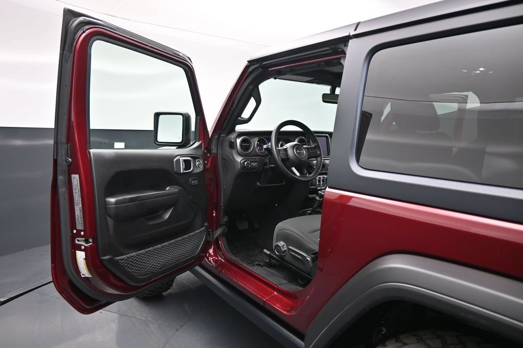 Used 2021 Jeep Wrangler Sport AWD/4WD image 8