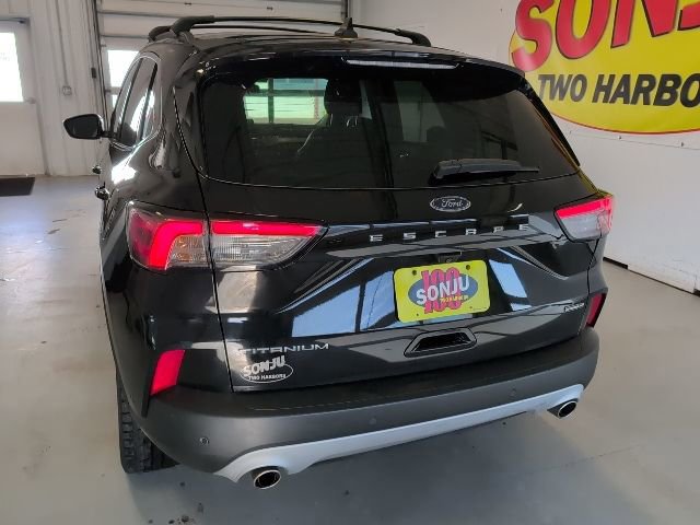 Certified 2021 Ford Escape Titanium image 5