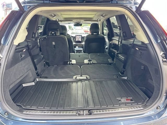Used 2025 Volvo XC90 B5 Plus AWD/4WD image 22