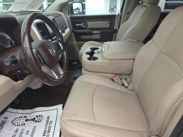 Used 2017 RAM 1500 Laramie w/ Convenience Group AWD/4WD image 12