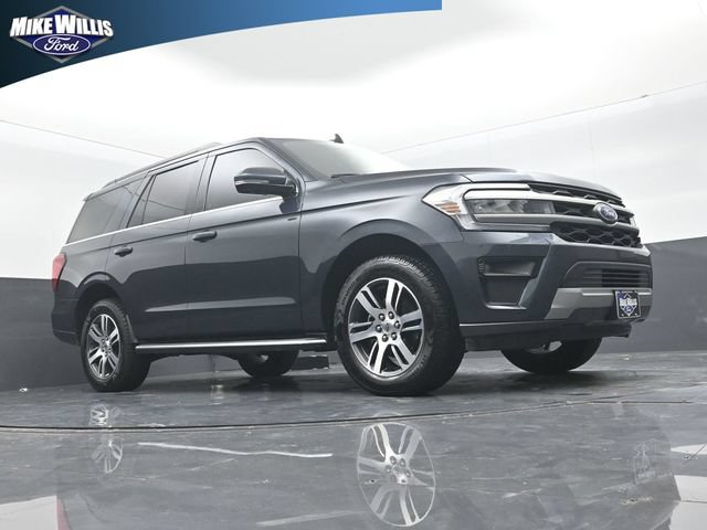 Certified 2023 Ford Expedition XLT RWD image 17