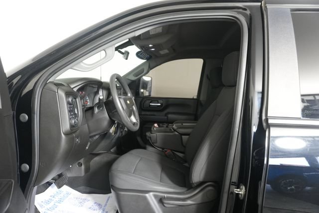 Used 2021 Chevrolet Silverado 2500 Custom w/ Custom Value Package AWD/4WD image 27