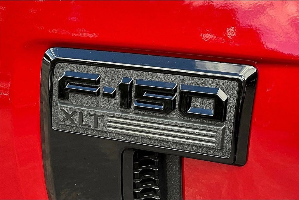 Certified 2024 Ford F150 XLT w/ Equipment Group 302A MID AWD/4WD image 25