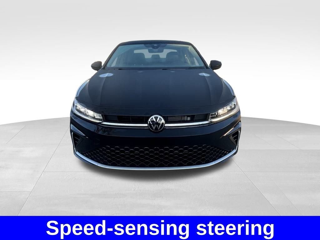 Used 2025 Volkswagen Jetta SE image 8