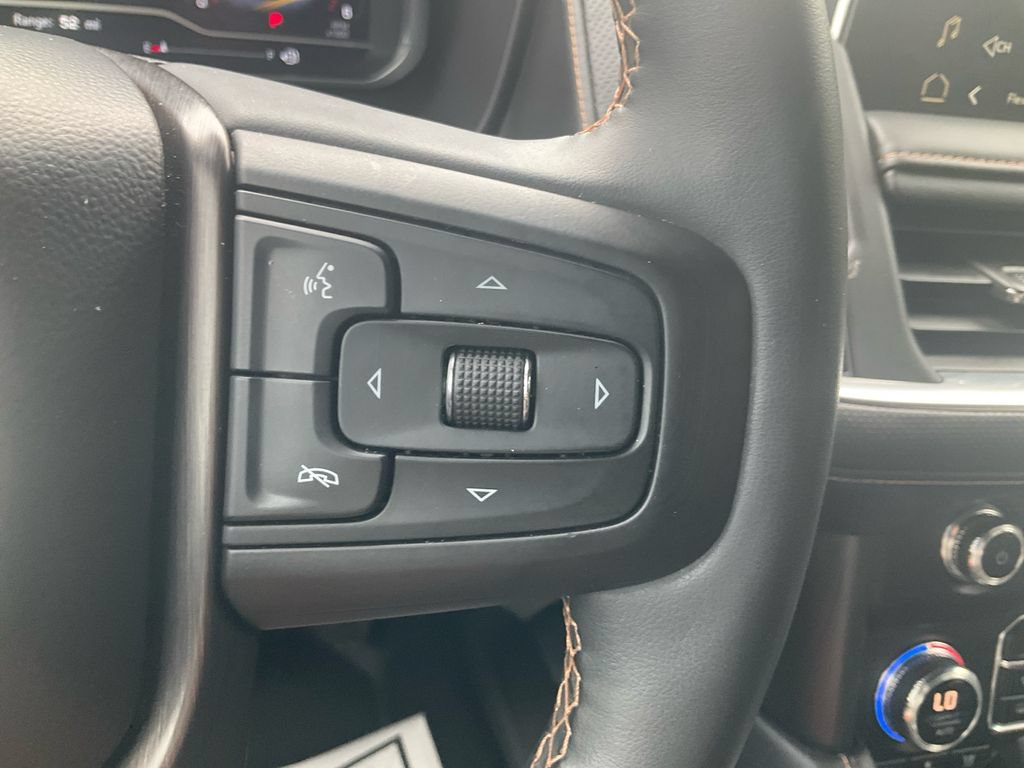 Used 2023 GMC Yukon AT4 w/ AT4 Premium Plus Package AWD/4WD image 20