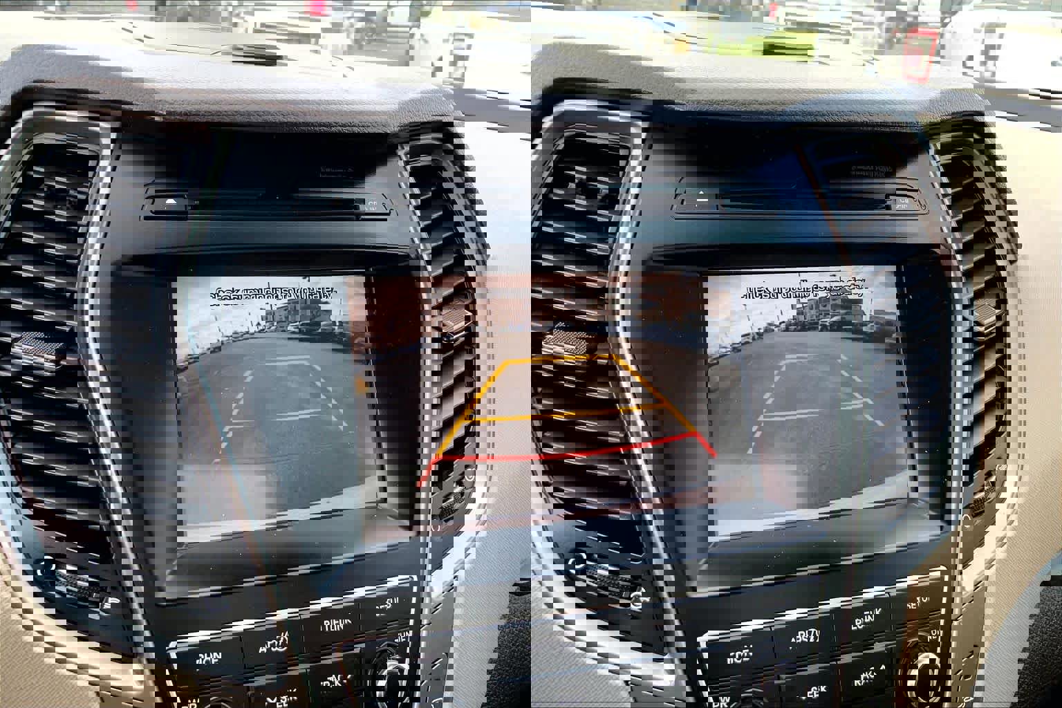 Used 2017 Hyundai Santa Fe Sport image 23