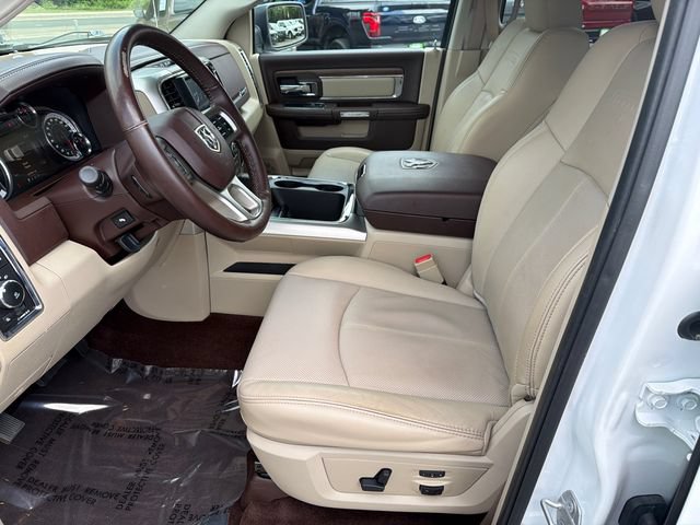 Used 2018 RAM 1500 Laramie w/ Convenience Group AWD/4WD image 11