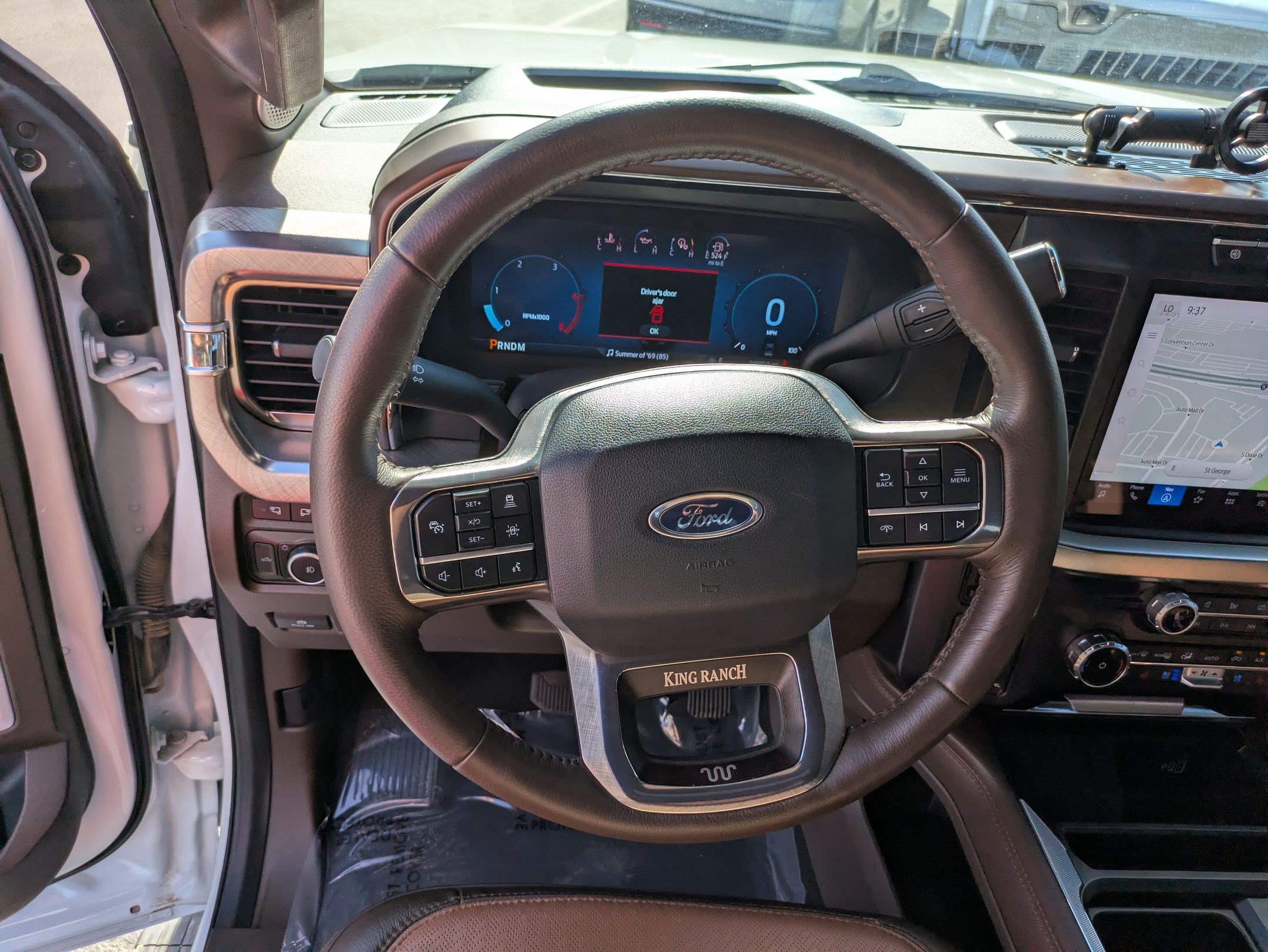 Certified 2024 Ford F350 King Ranch AWD/4WD image 18