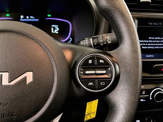 Used 2023 Kia Soul LX w/ LX Technology Package FWD image 18