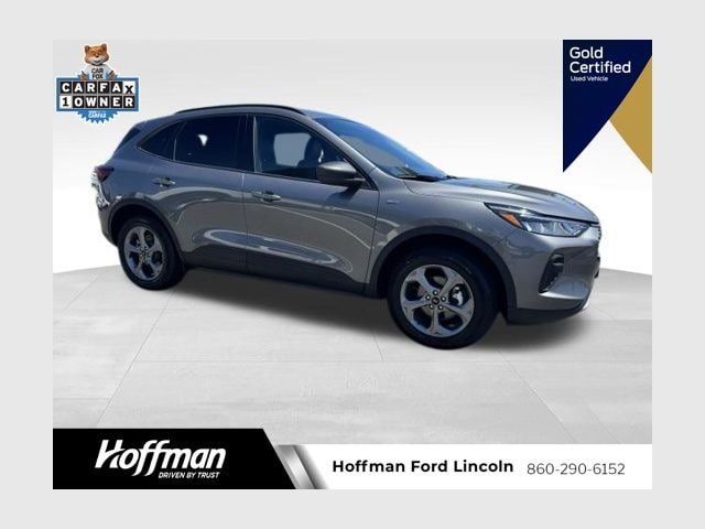 Certified 2026 Ford Escape ST-Line AWD/4WD image 1