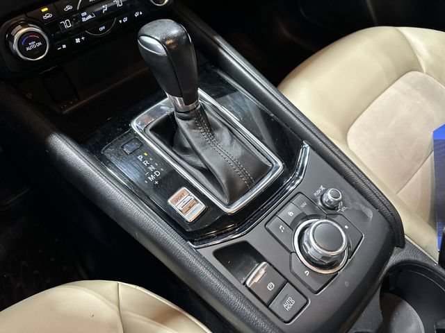 Used 2018 MAZDA CX-5 Touring w/ Preferred Equipment Package FWD image 27