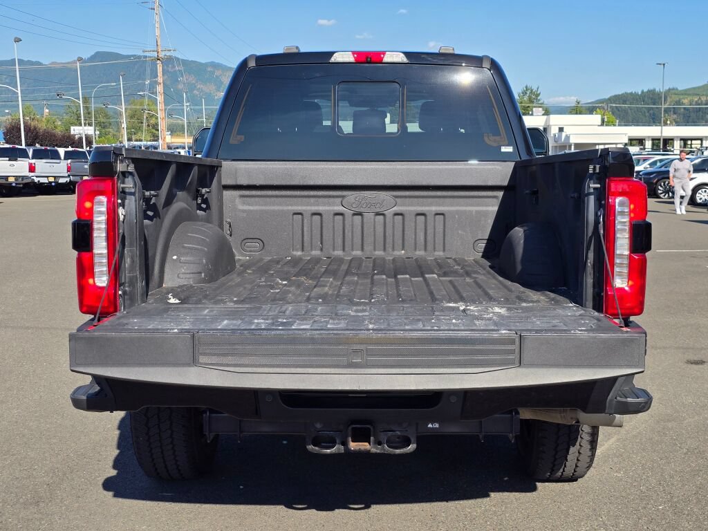 Certified 2023 Ford F350 Lariat w/ Lariat Ultimate Package AWD/4WD image 9