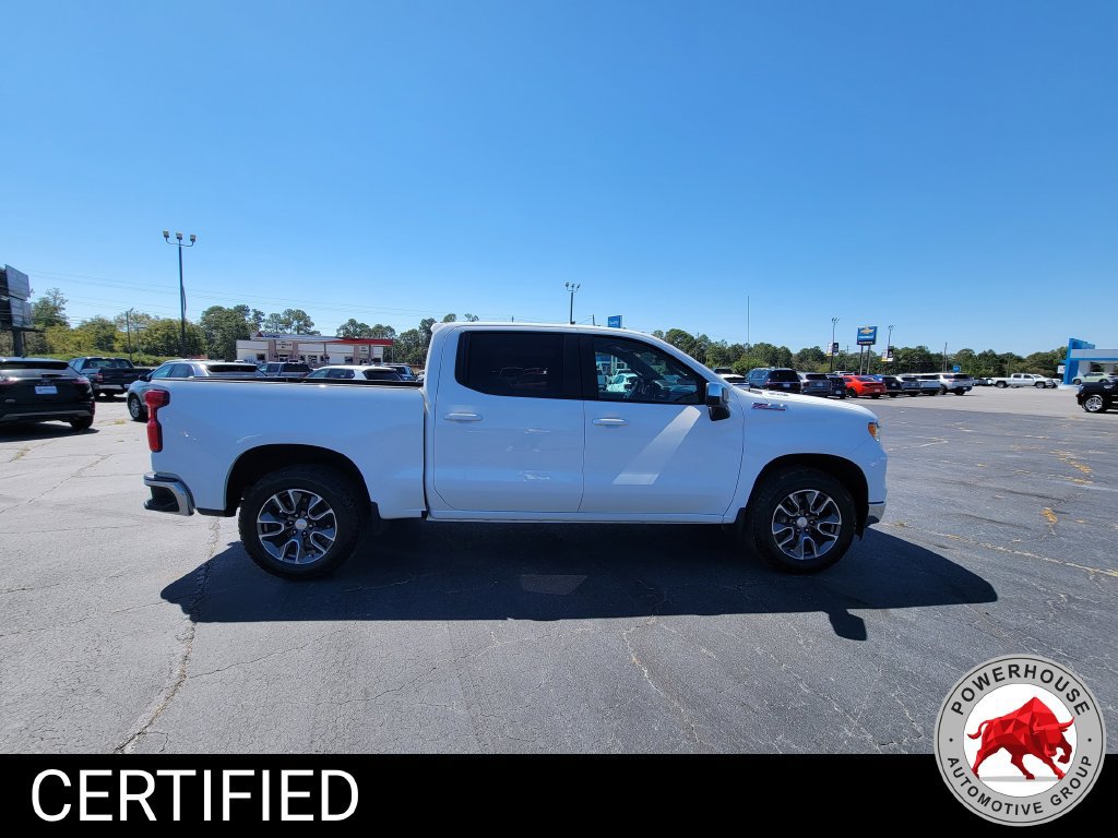 Used 2025 Chevrolet Silverado 1500 LT AWD/4WD image 8