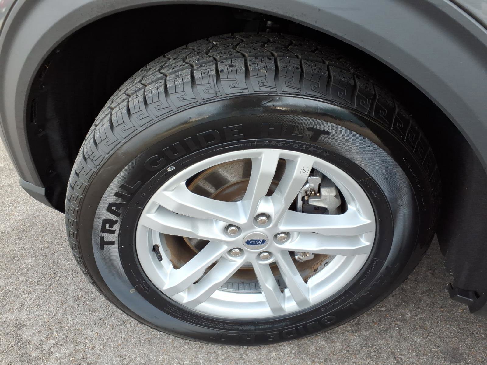 Certified 2024 Ford Explorer XLT w/ Equipment Group 202A image 9