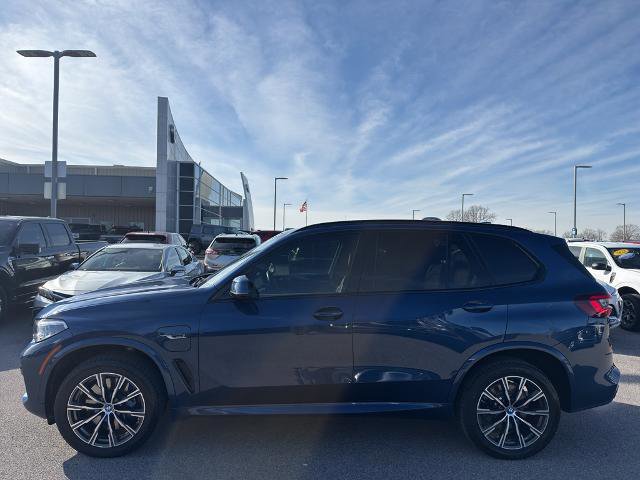 Used 2023 BMW X5 xDrive45e w/ Executive Package image 6