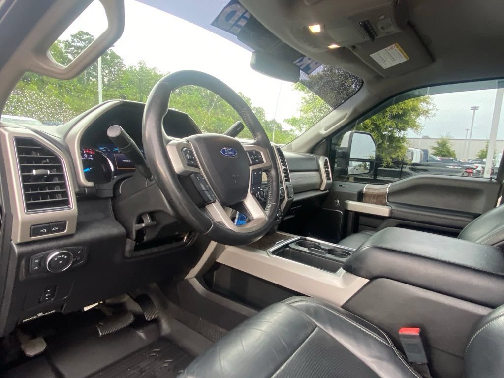 Certified 2019 Ford F250 Lariat w/ Lariat Value Package AWD/4WD image 9