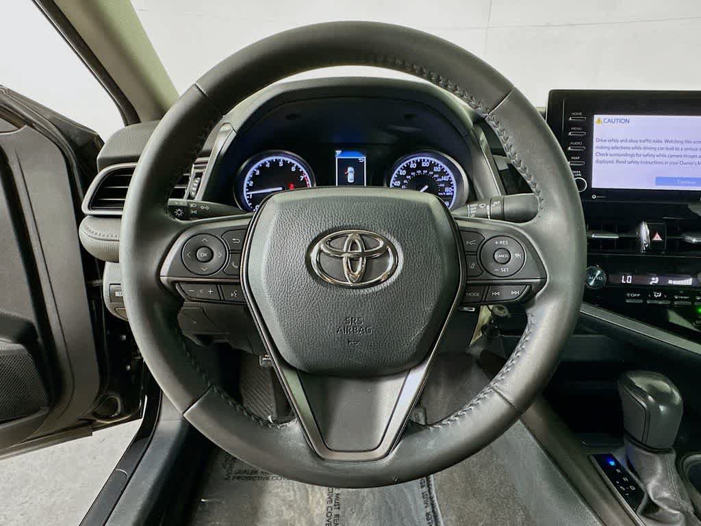 Used 2021 Toyota Camry SE FWD image 15