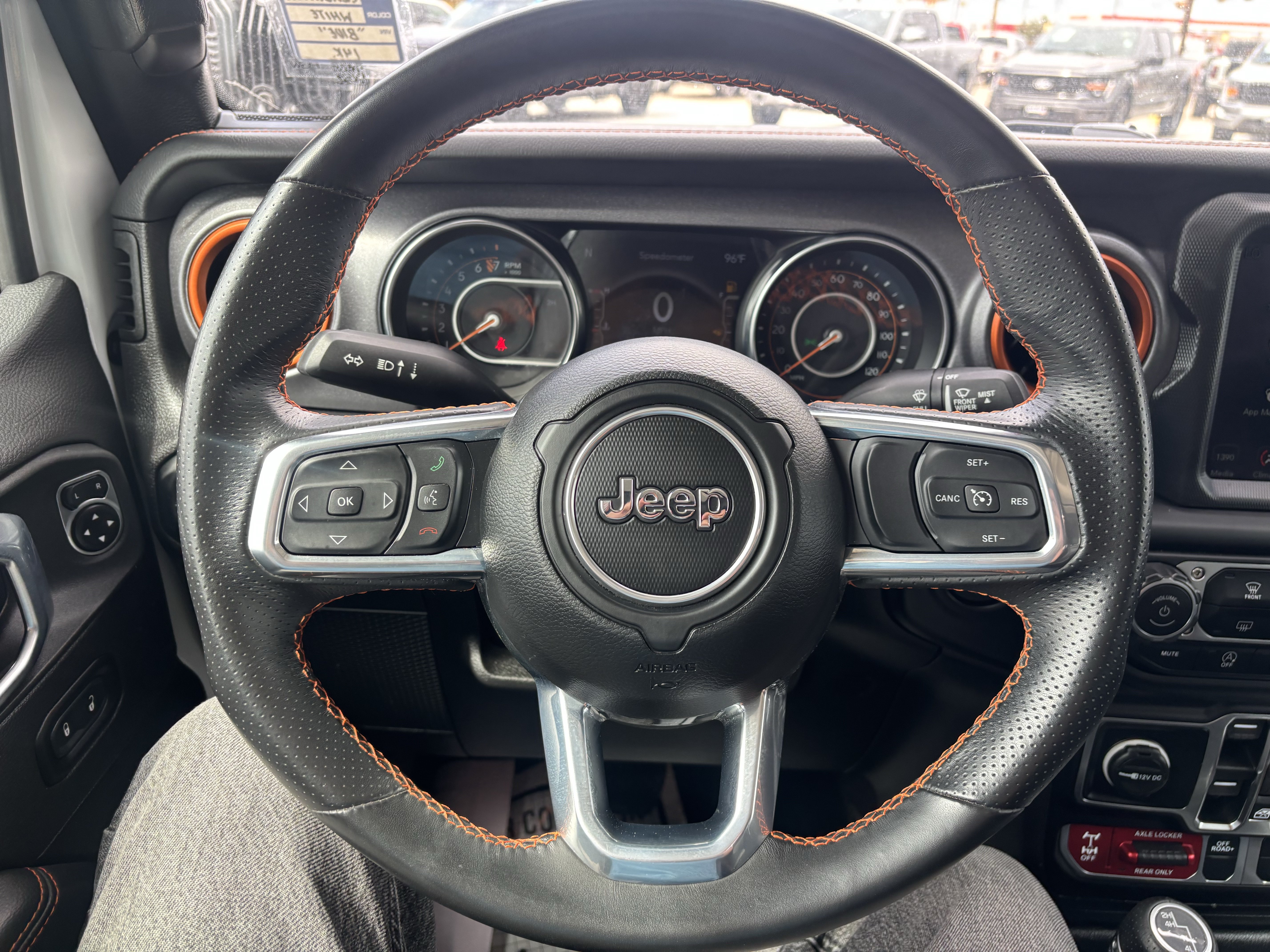 Used 2023 Jeep Gladiator Mojave w/ LED Lighting Group AWD/4WD image 27