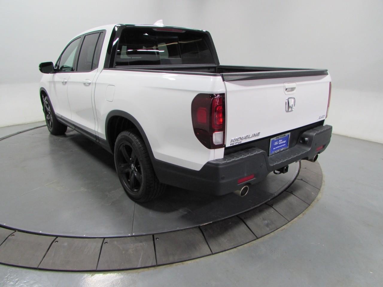 Used 2023 Honda Ridgeline Black Edition image 5