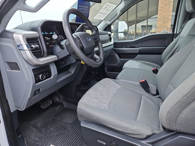 Certified 2023 Ford F350 XLT image 8