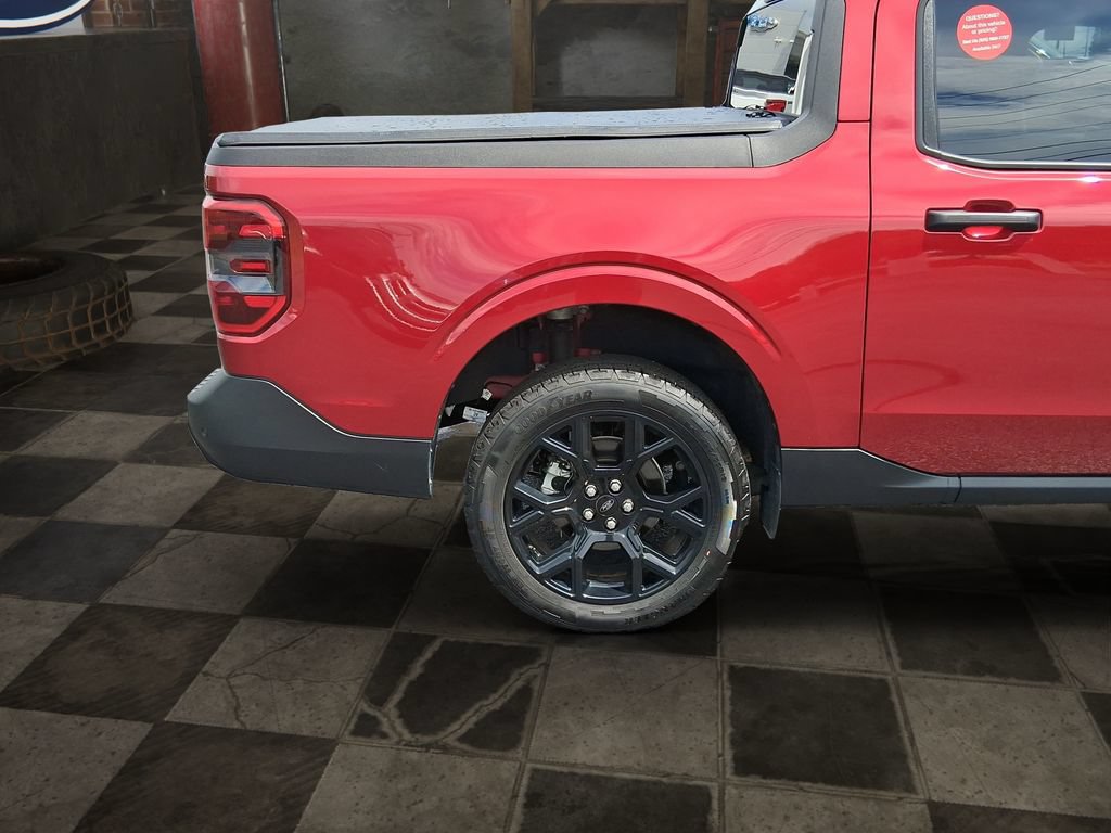 Certified 2025 Ford Maverick XLT w/ XLT Luxury Package AWD/4WD image 8