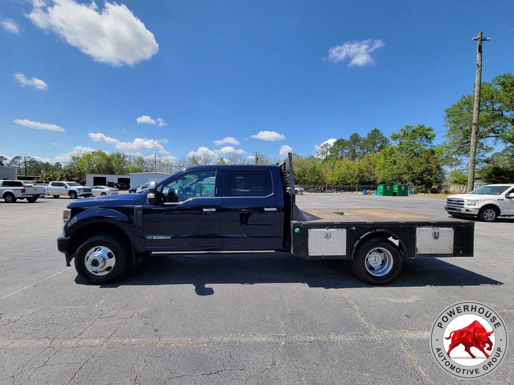 Certified 2022 Ford F350 Platinum AWD/4WD image 3