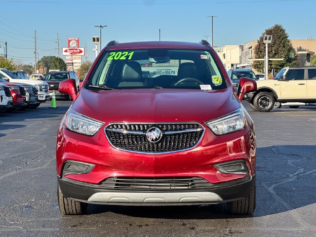 Used 2021 Buick Encore Preferred w/ Safety Package AWD/4WD image 2