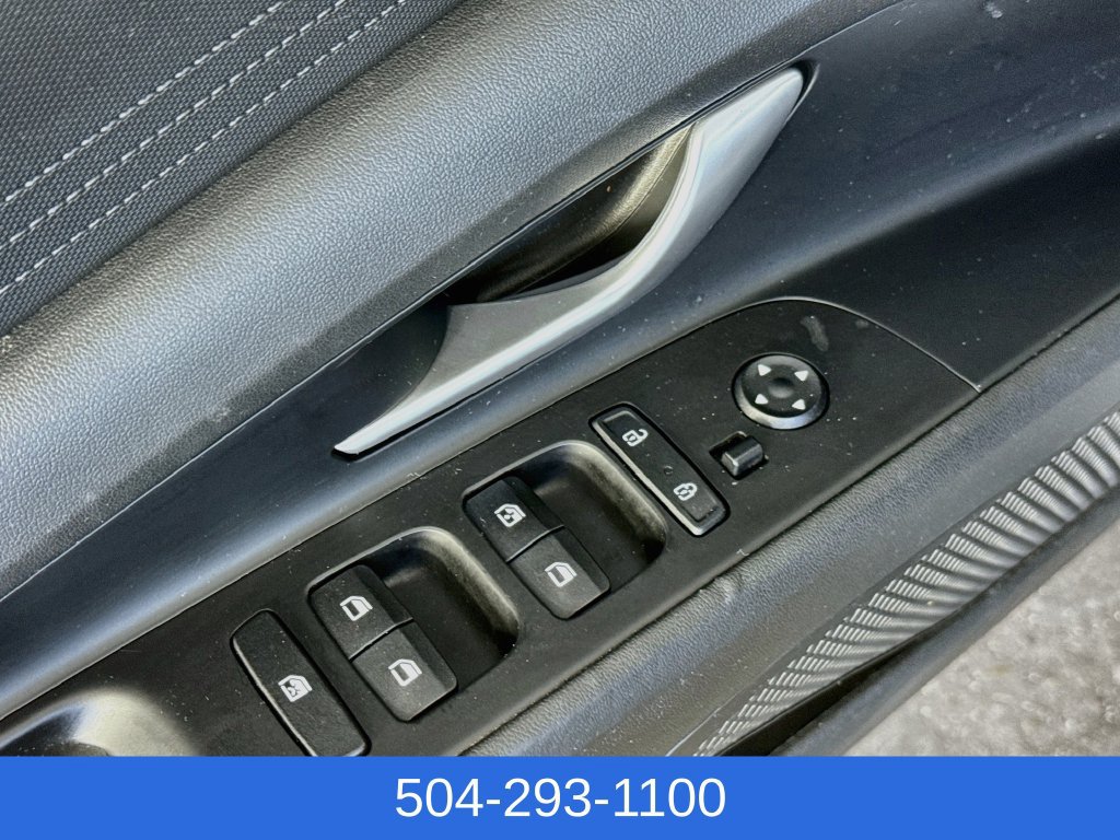 Used 2023 Hyundai Elantra SEL w/ Cargo Package FWD image 19